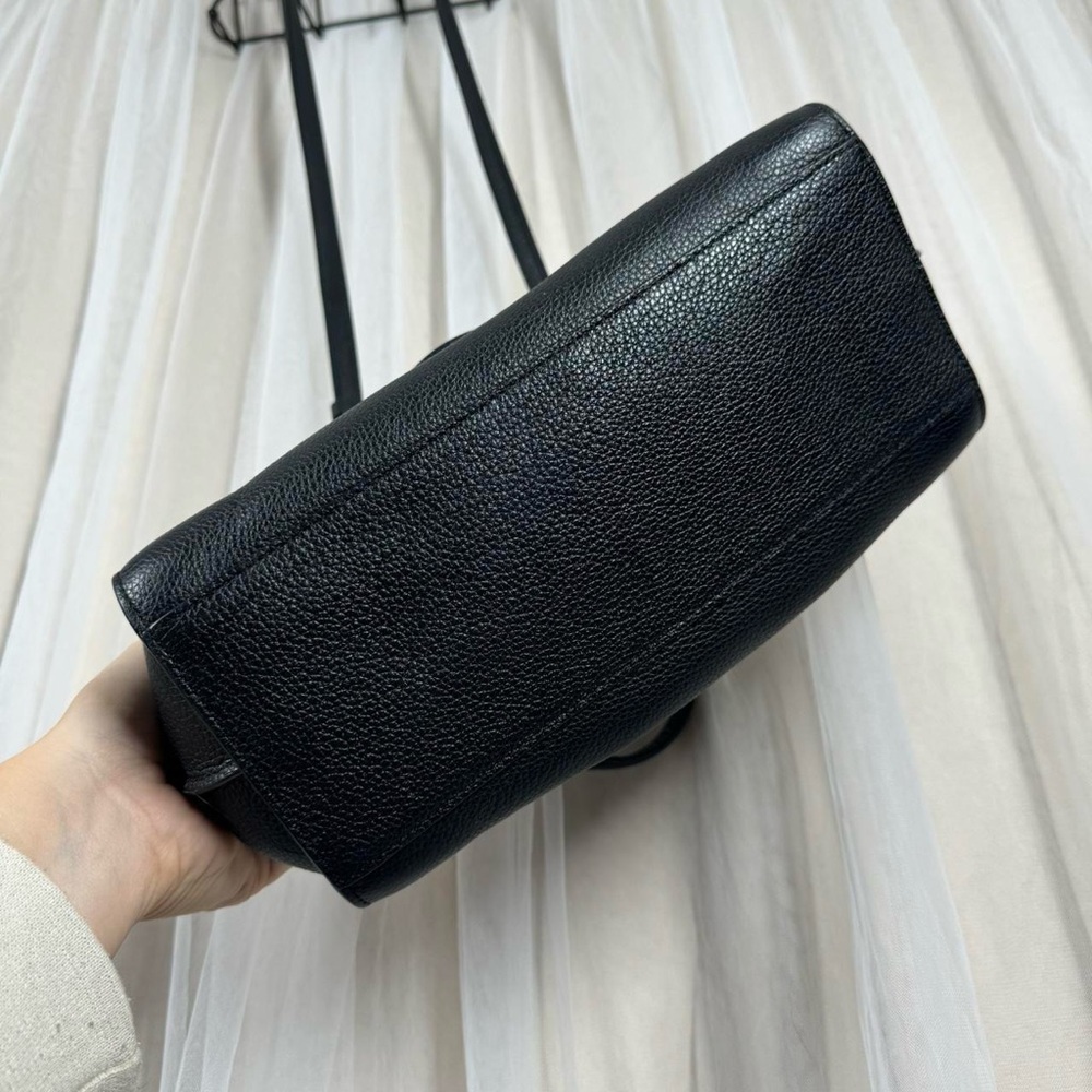 Coach black leather hand & crossbody bag - Picture 3 of 8